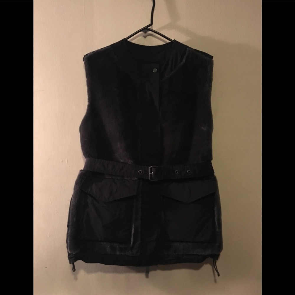 hunter fur vest